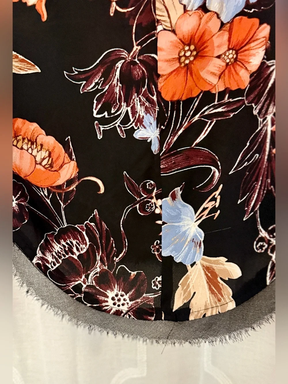 Who What Wear Black Floral Sleeveless Blouse | XS